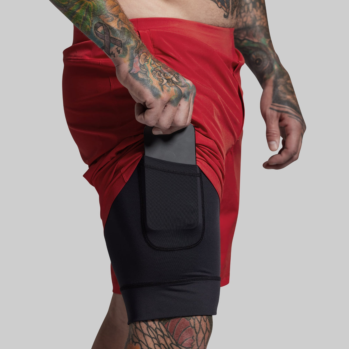 Versatile Short w/ Compression 9" (Adrenaline)