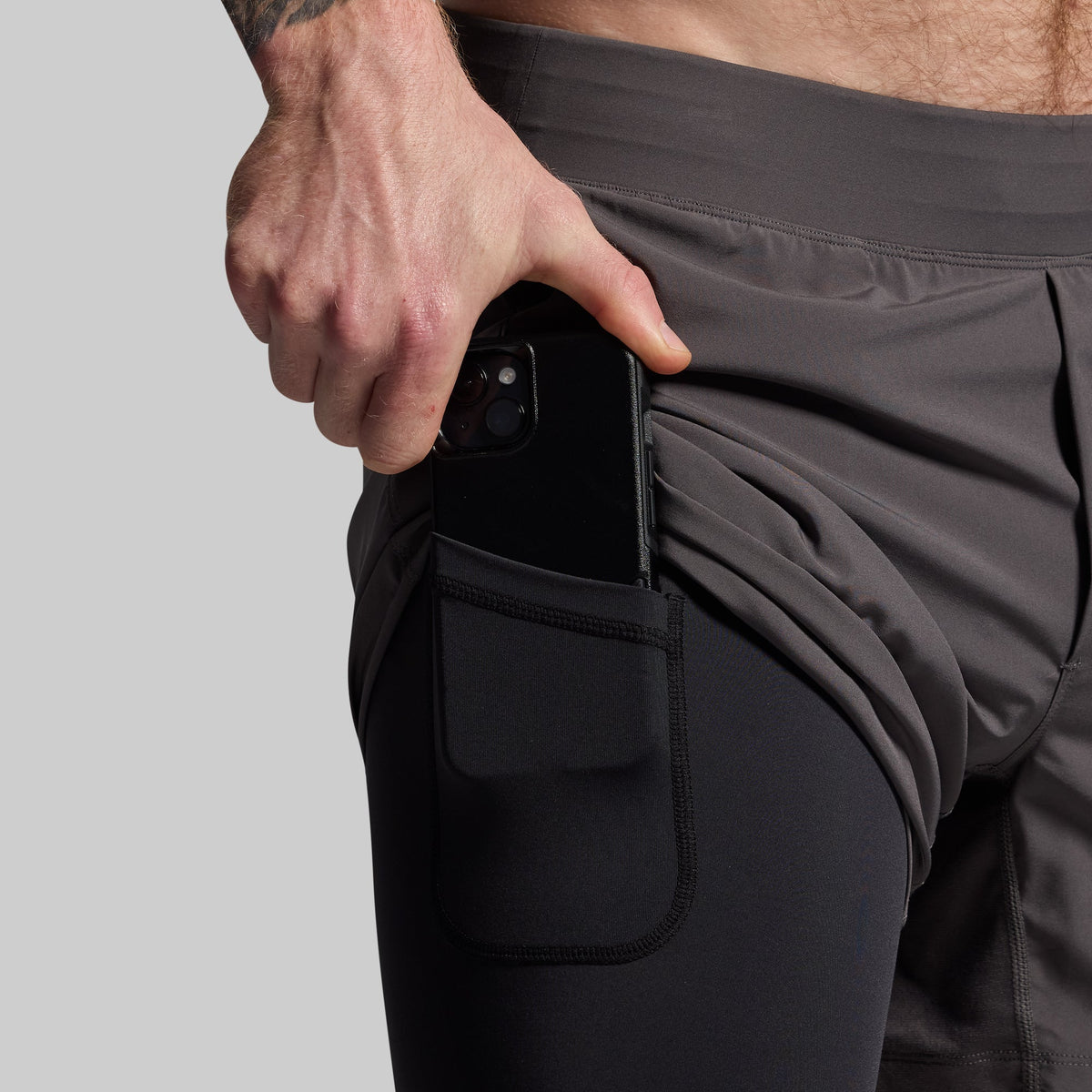 Versatile Short w/ Compression 5" (Gunmetal)