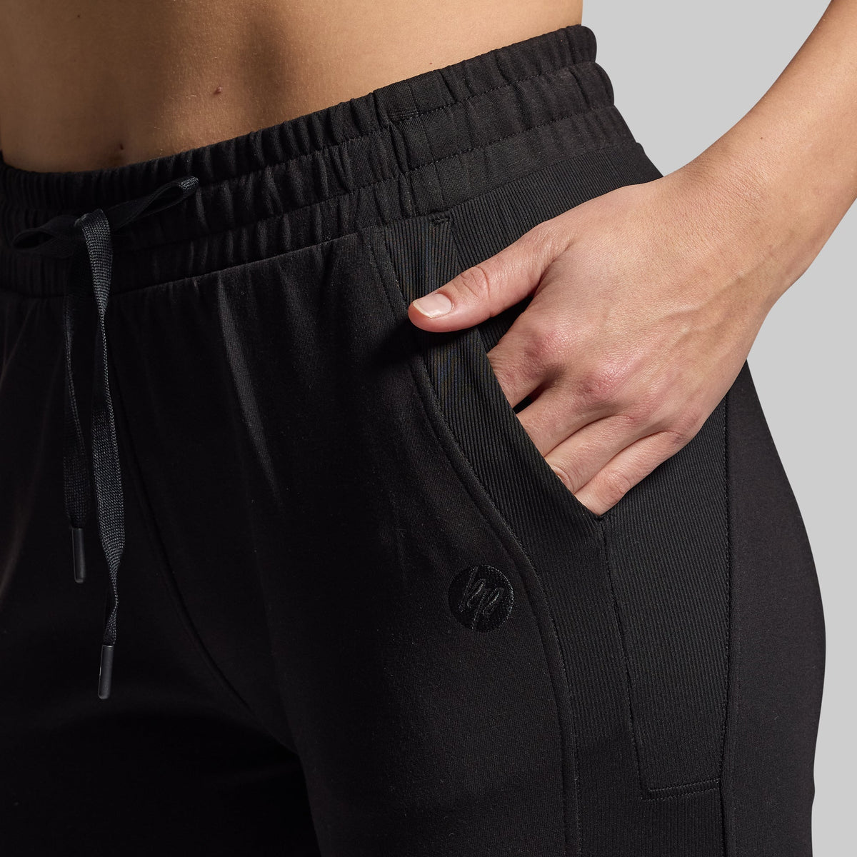 Women's Lounge Lux Jogger (Black)