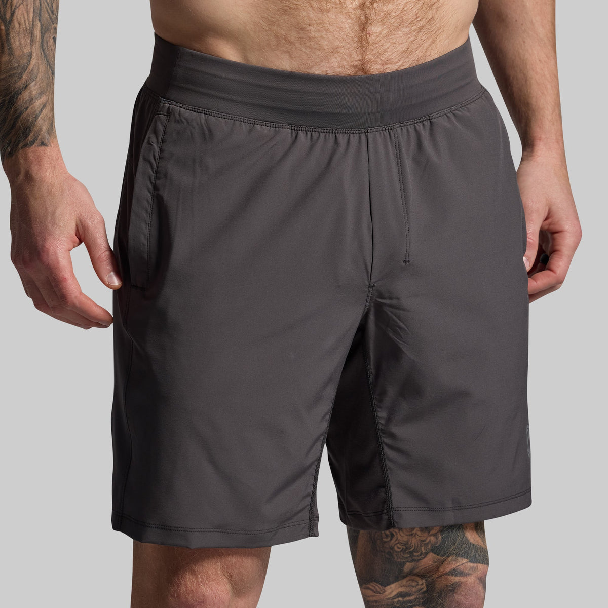 Versatile Short 9" (Gunmetal)
