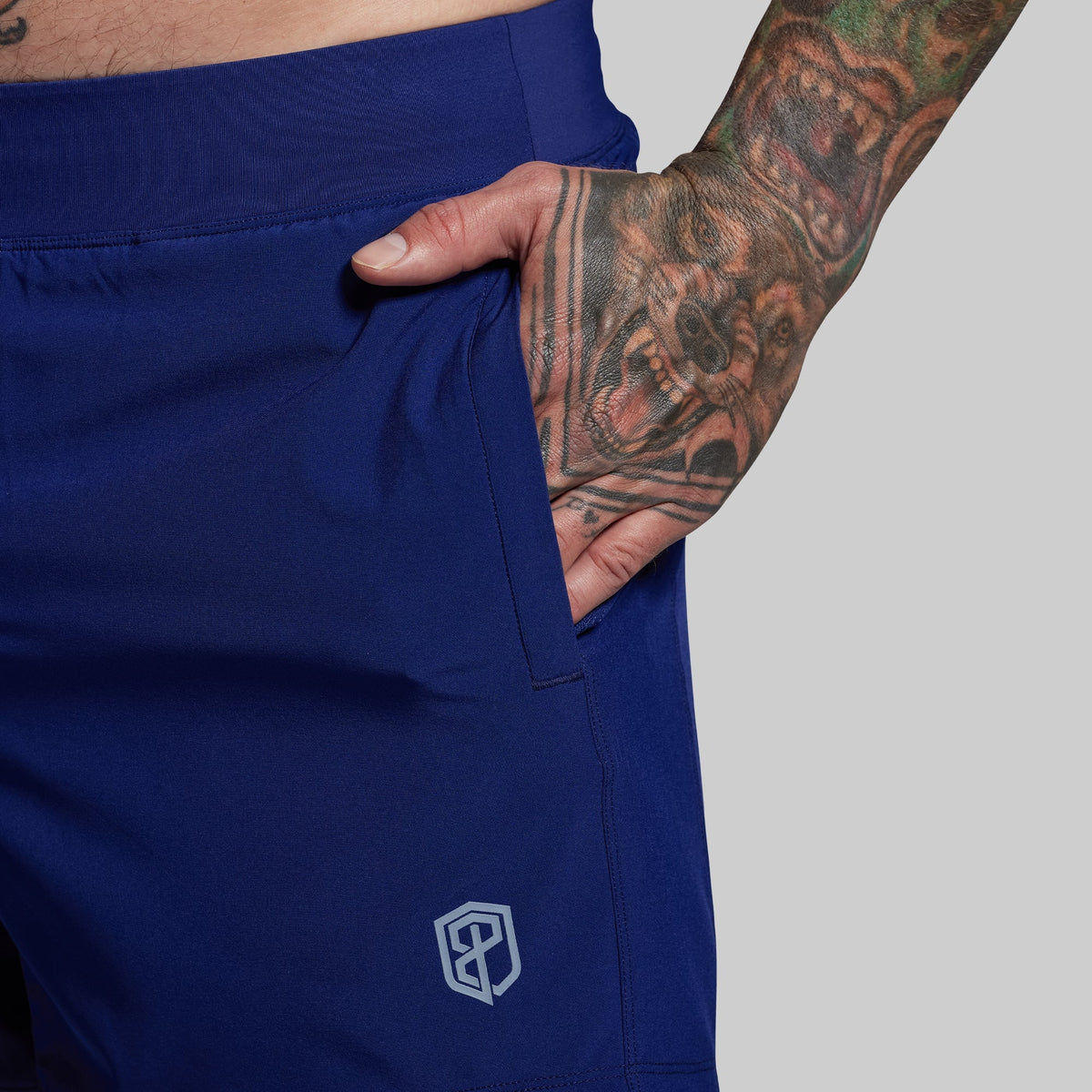 Versatile Short w/ Compression 7" (Cobalt)